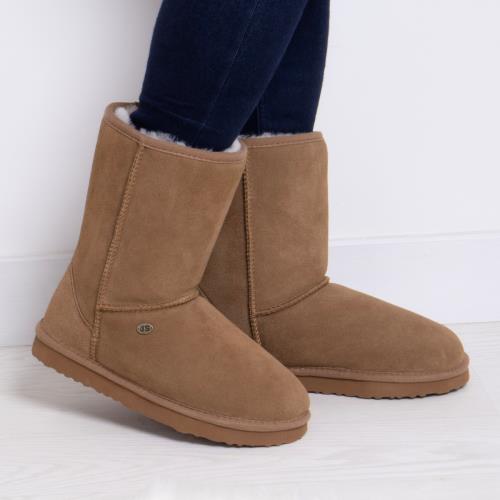 Ladies Short Classic Sheepskin Boots  Chestnut Extra Image 5